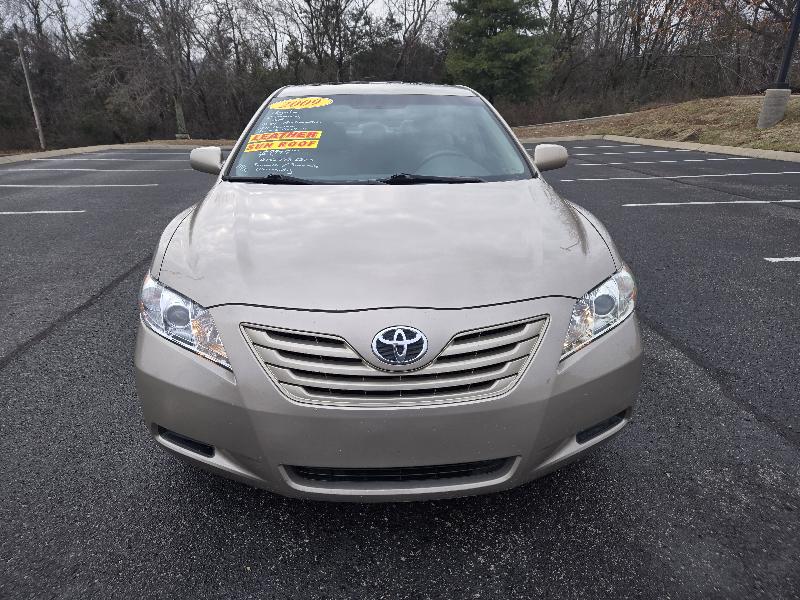 Toyota Camry LE 5-Spd AT 2009