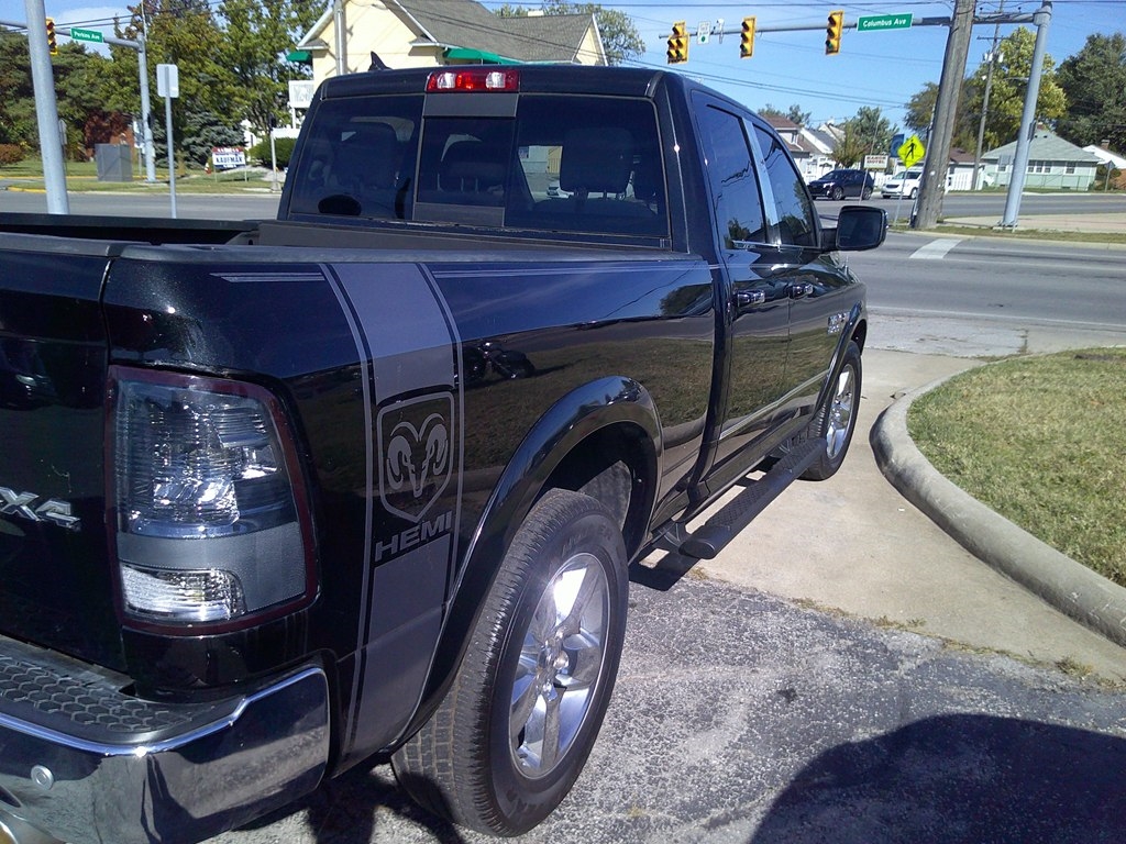RAM 1500 Big Horn 4x4 Quad Cab 6'4" Box 2018 RAM 1500 Big Horn 4x4 Quad Cab 6'4" Box 2018