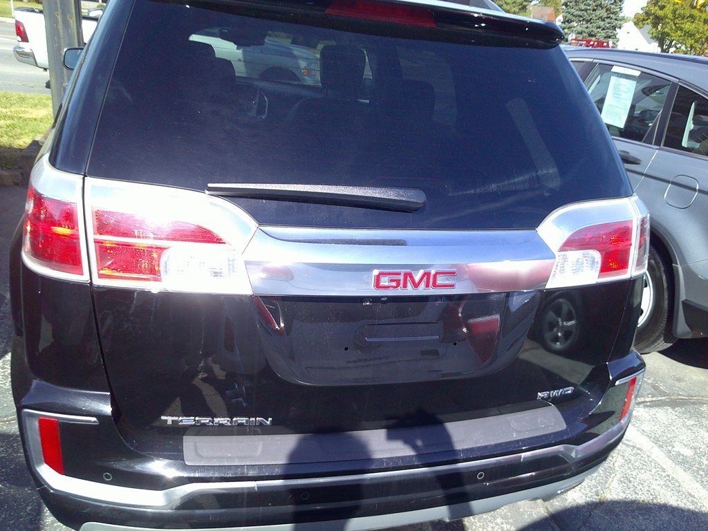 GMC Terrain AWD 4dr Denali 2017 GMC Terrain AWD 4dr Denali 2017