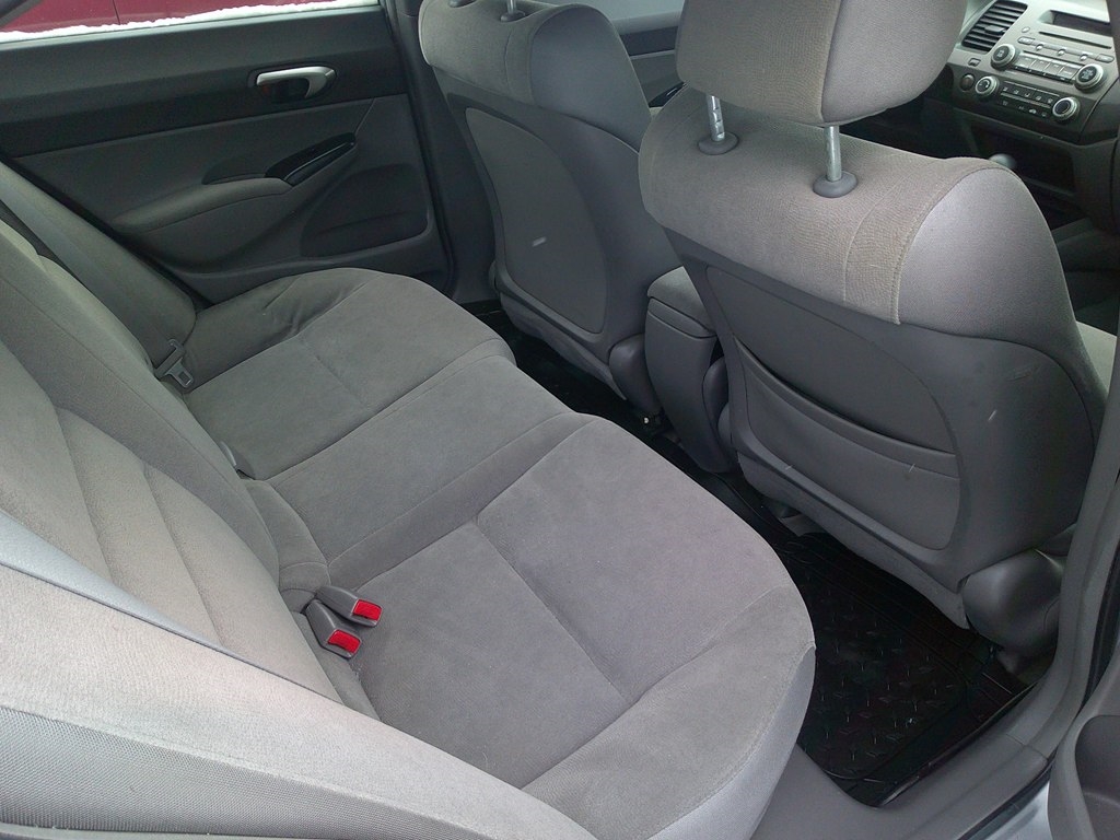 Honda Civic LX AT 2006