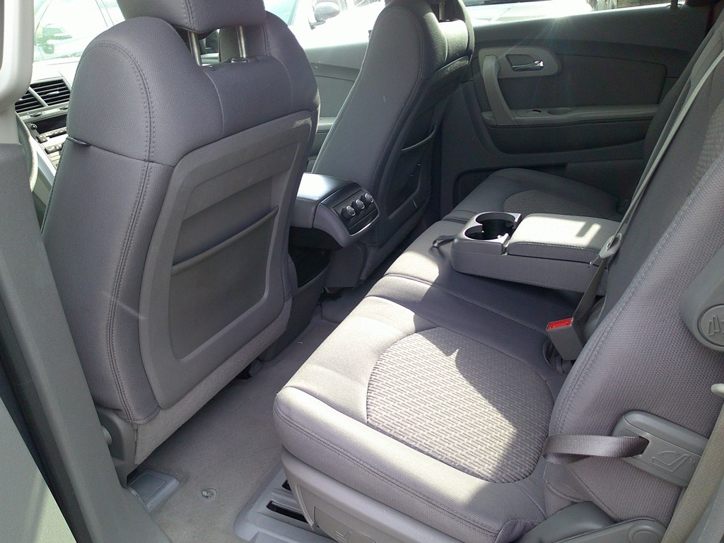 Chevrolet Traverse FWD 4dr LS 2012