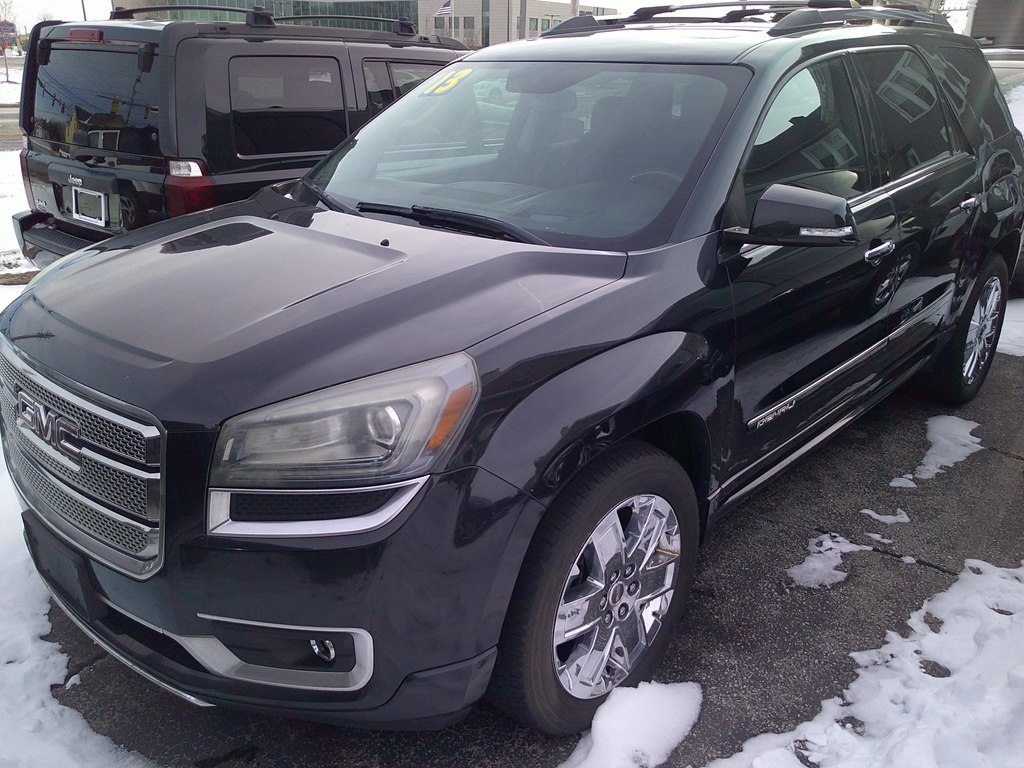 GMC Acadia AWD 4dr Denali 2013