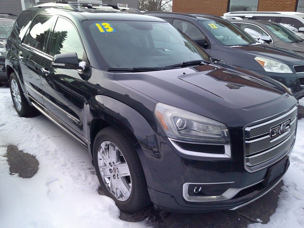 GMC Acadia AWD 4dr Denali 2013