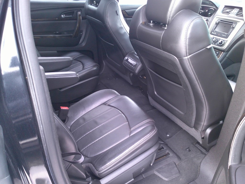 GMC Acadia AWD 4dr Denali 2013