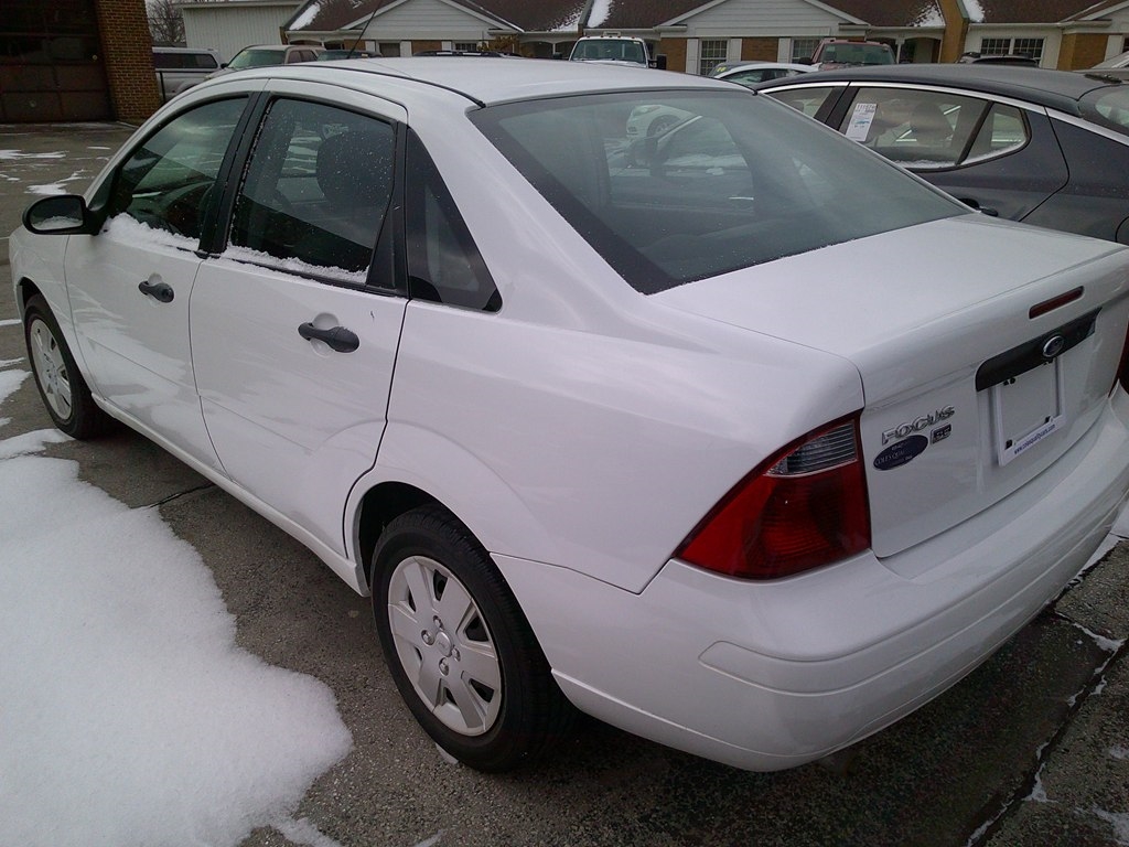 Ford Focus 4dr Sdn SES 2007