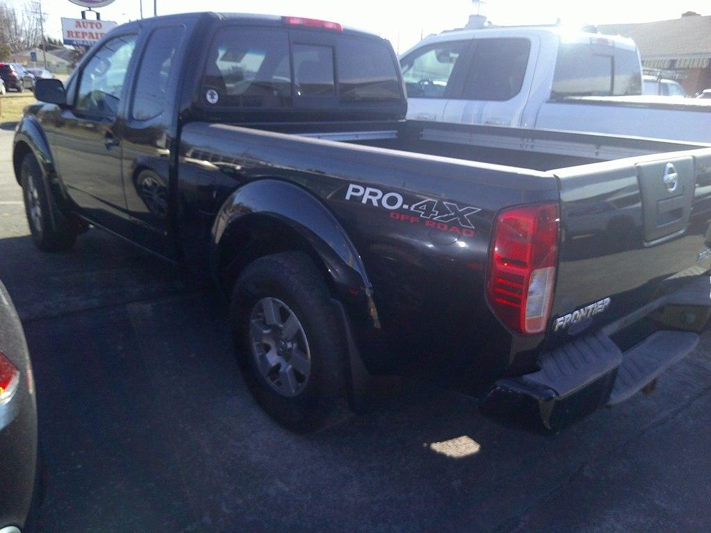 Nissan Frontier 4WD King Cab Auto PRO-4X 2012