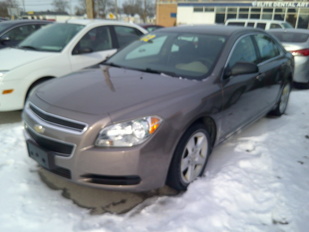 Chevrolet Malibu 4dr Sdn LS w/1LS 2012