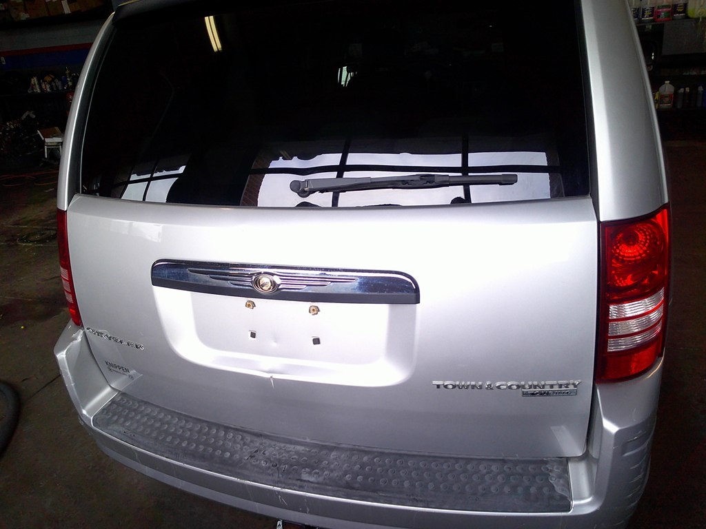 Chrysler Town & Country 4dr Wgn Touring 2010