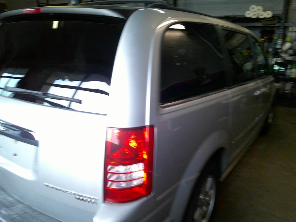 Chrysler Town & Country 4dr Wgn Touring 2010