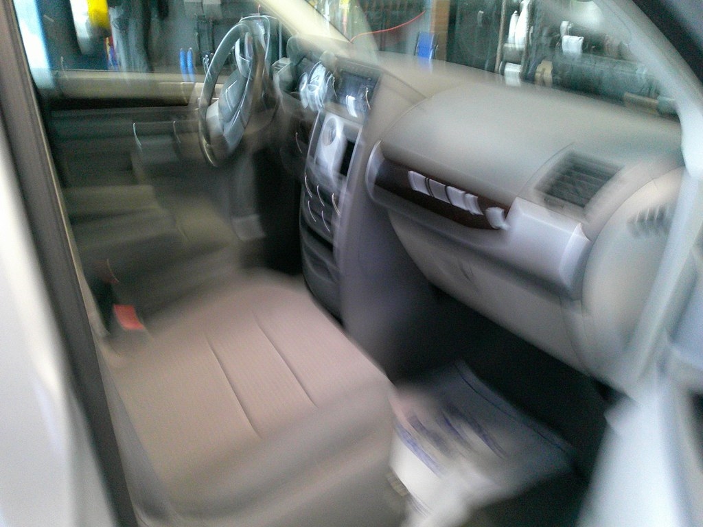 Chrysler Town & Country 4dr Wgn Touring 2010