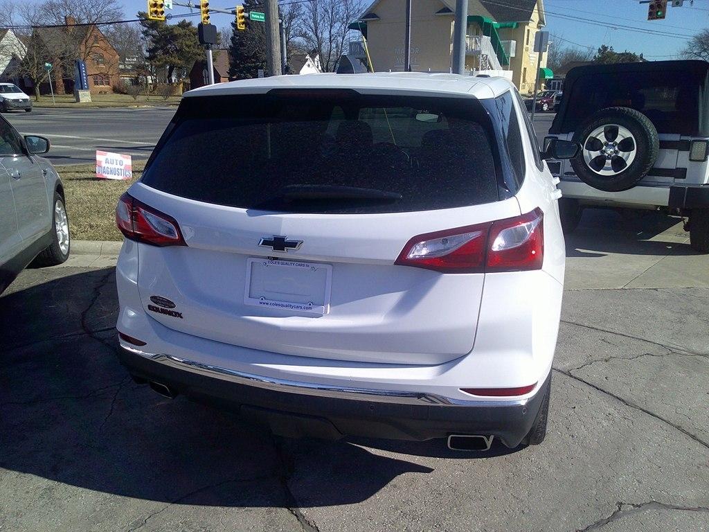 Chevrolet Equinox FWD 4dr LT w/2LT 2019