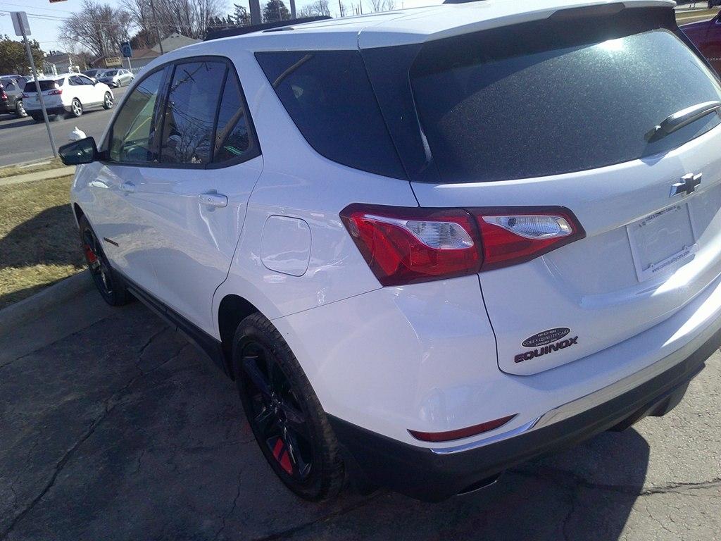 Chevrolet Equinox FWD 4dr LT w/2LT 2019