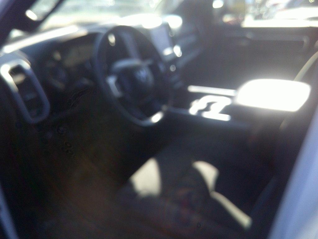 RAM 1500 Big Horn/Lone Star 4x4 Quad Cab 6'4" Box 2019