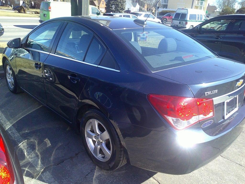 Chevrolet Cruze Limited 4dr Sdn Auto LT w/1LT 2016