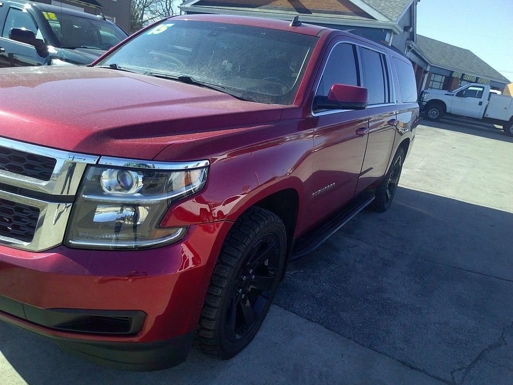Chevrolet Suburban 4WD 4dr LS 2015