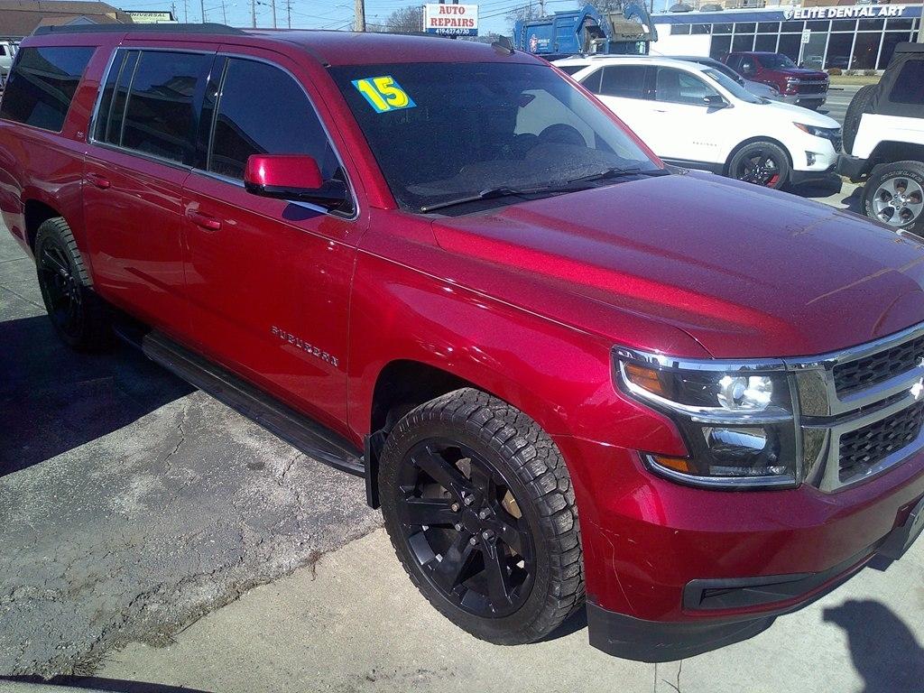 Chevrolet Suburban 4WD 4dr LS 2015