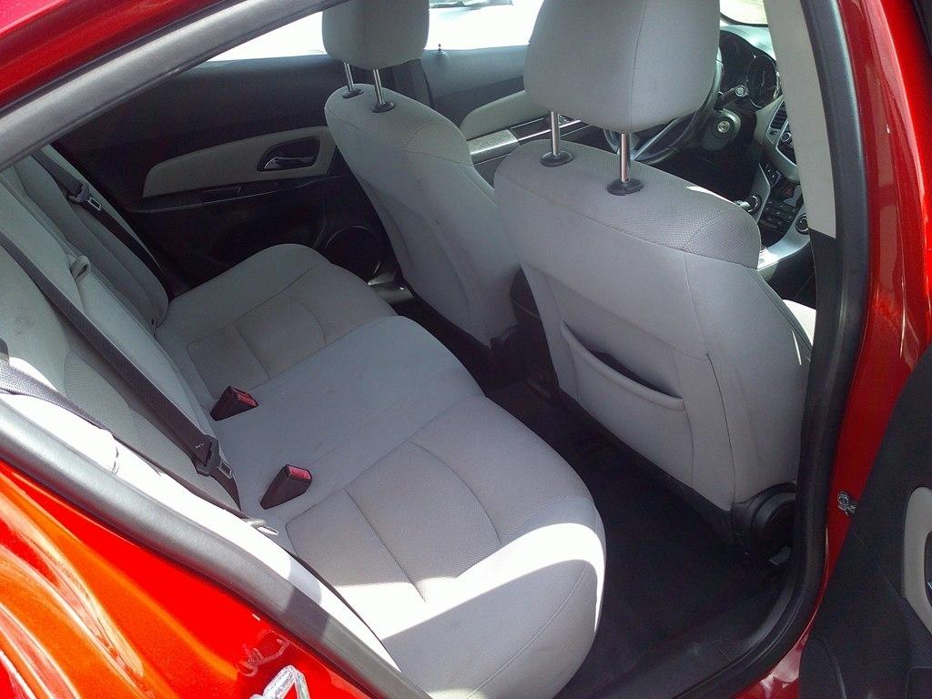 Chevrolet Cruze 4dr Sdn LT w/1LT 2012