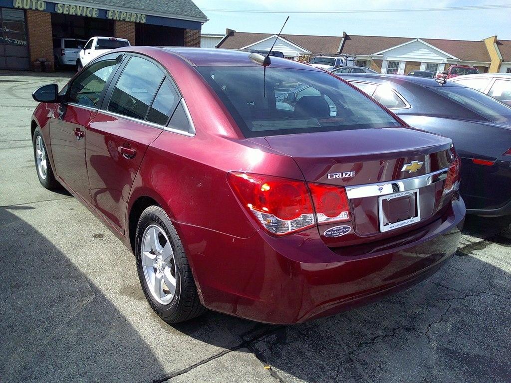 Chevrolet Cruze Limited 4dr Sdn Auto LT w/1LT 2016