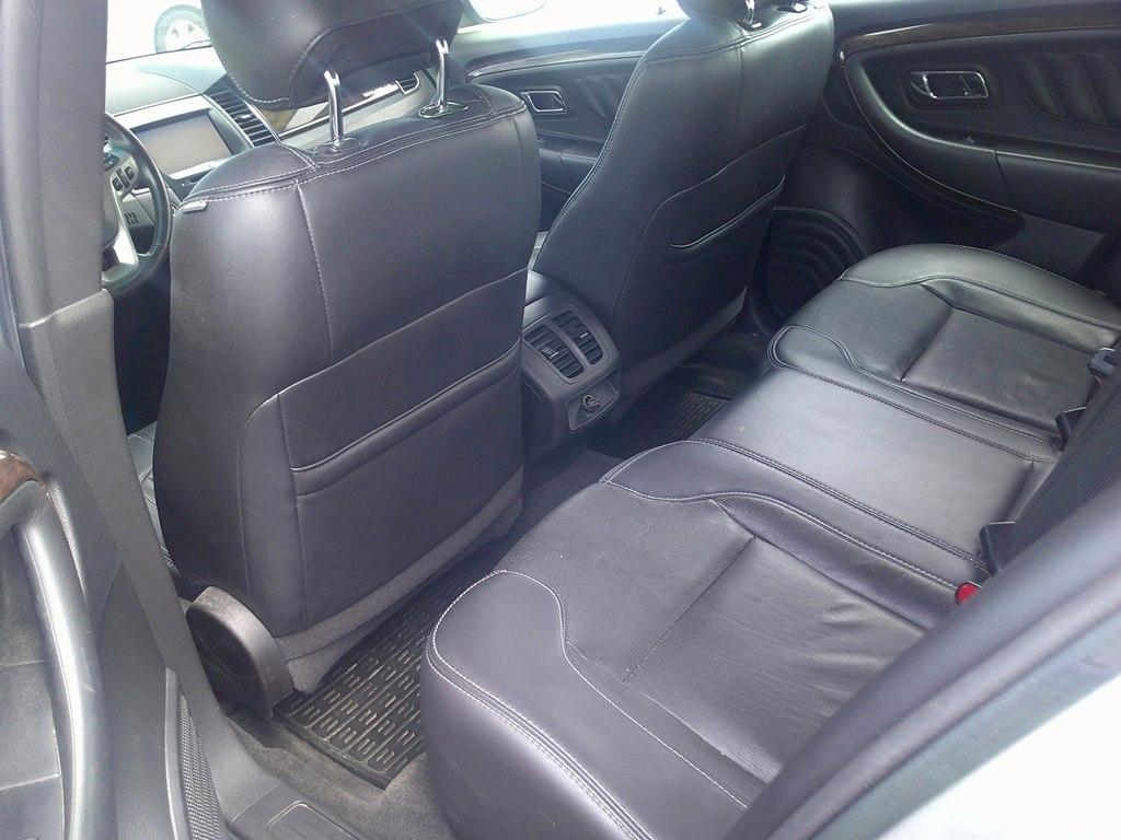 Ford Taurus 4dr Sdn Limited FWD 2014