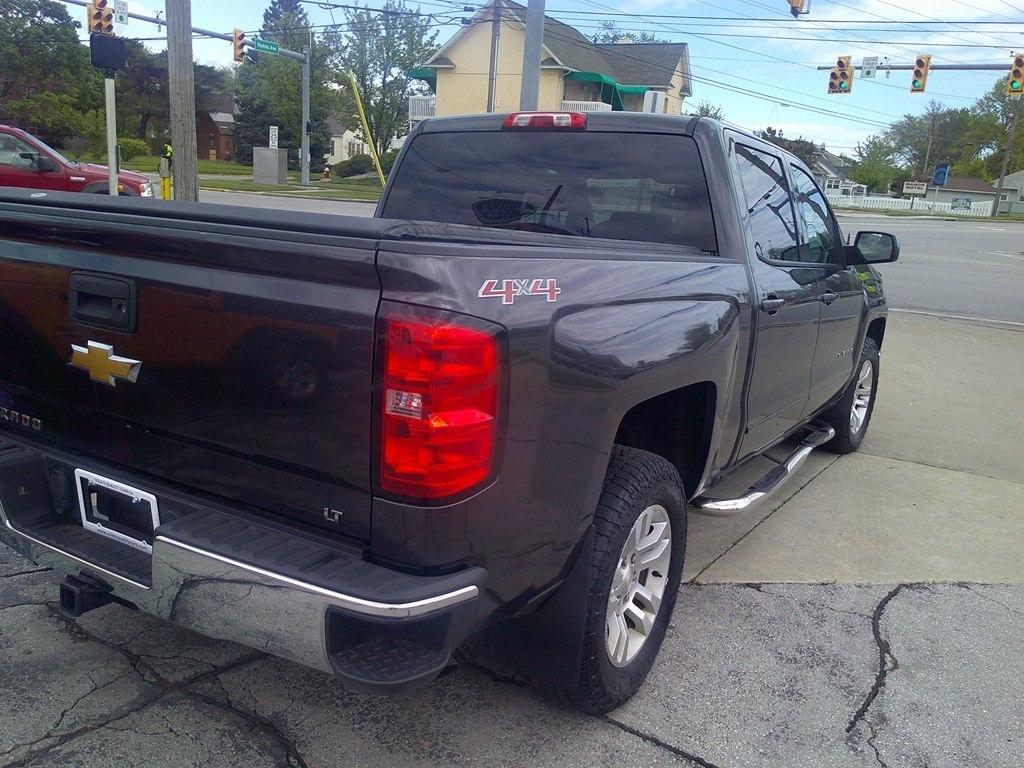 Chevrolet Silverado 1500 4WD Crew Cab 143.5" LT w/1LT 2015