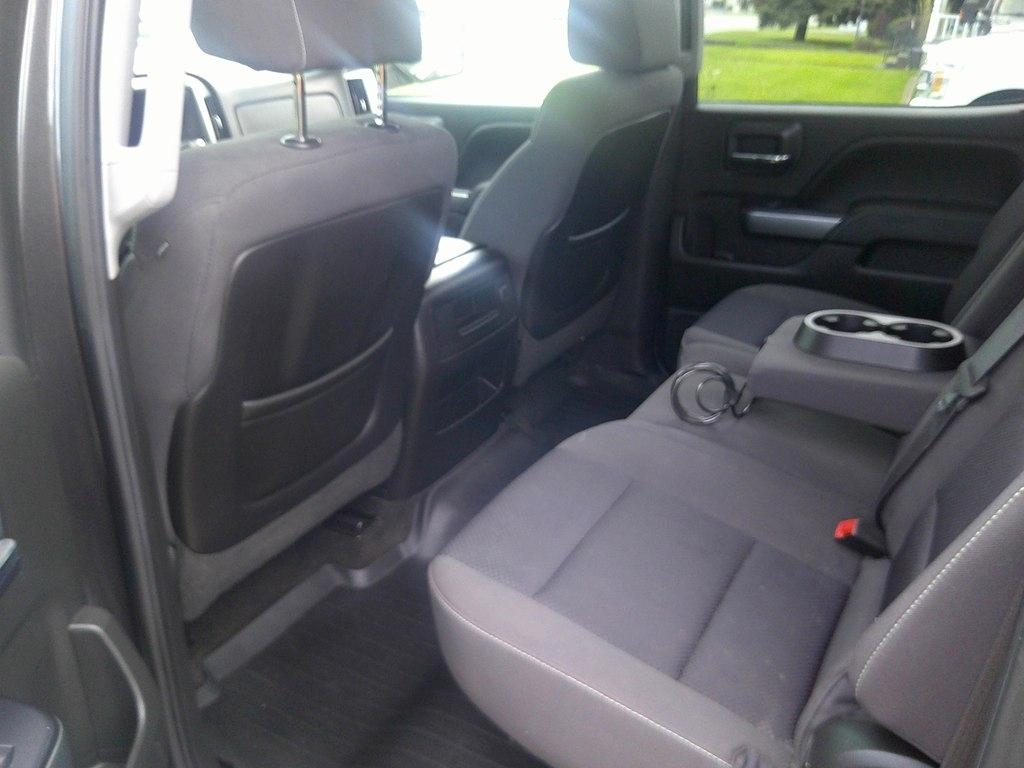 Chevrolet Silverado 1500 4WD Crew Cab 143.5" LT w/1LT 2015