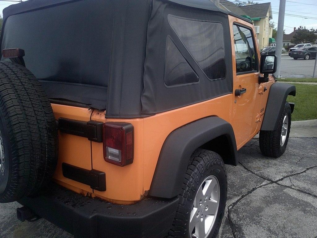 Jeep Wrangler 4WD 2dr Sport 2012