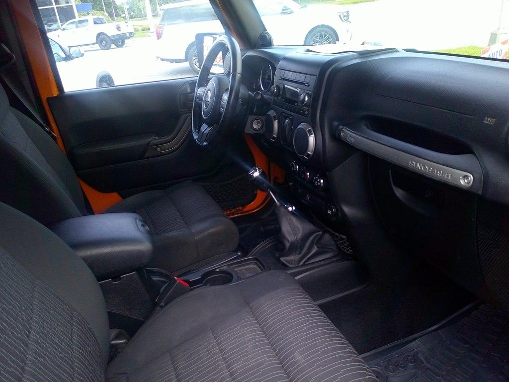 Jeep Wrangler 4WD 2dr Sport 2012
