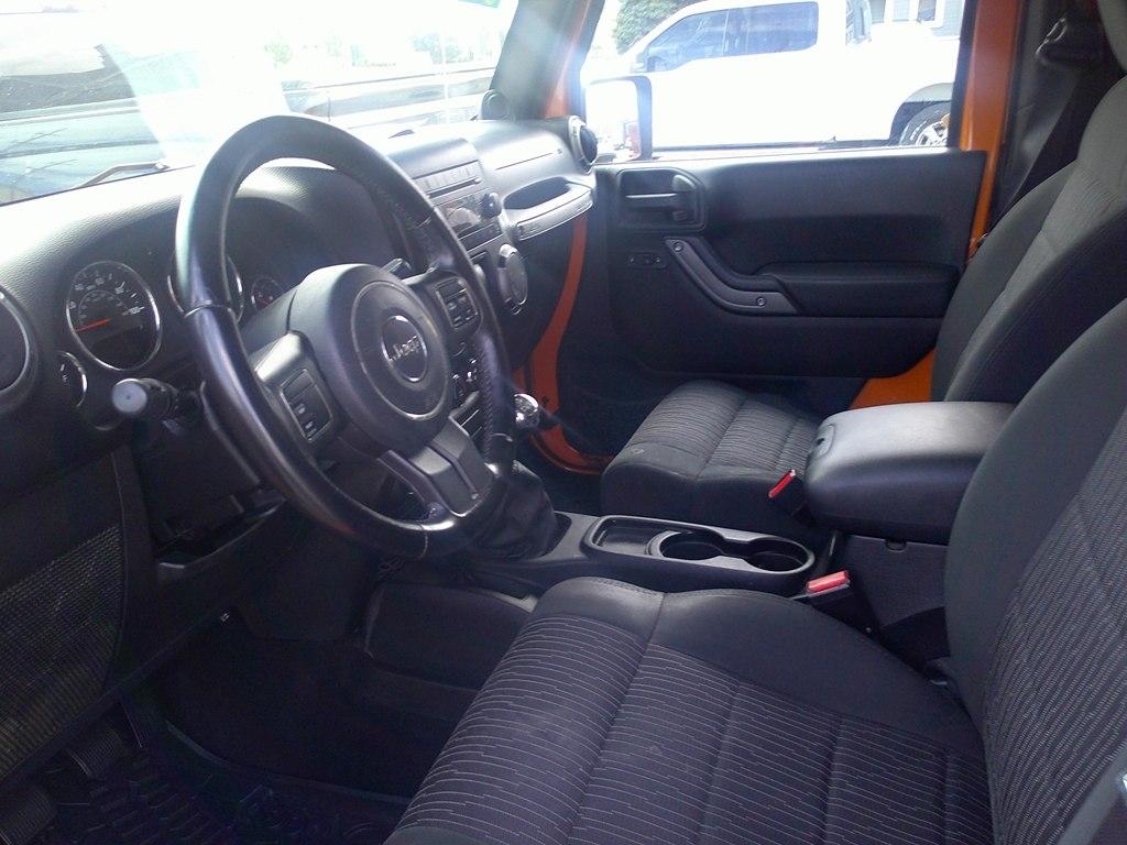 Jeep Wrangler 4WD 2dr Sport 2012