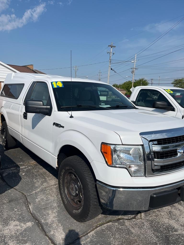 Ford F-150 2WD Reg Cab 126" STX 2014
