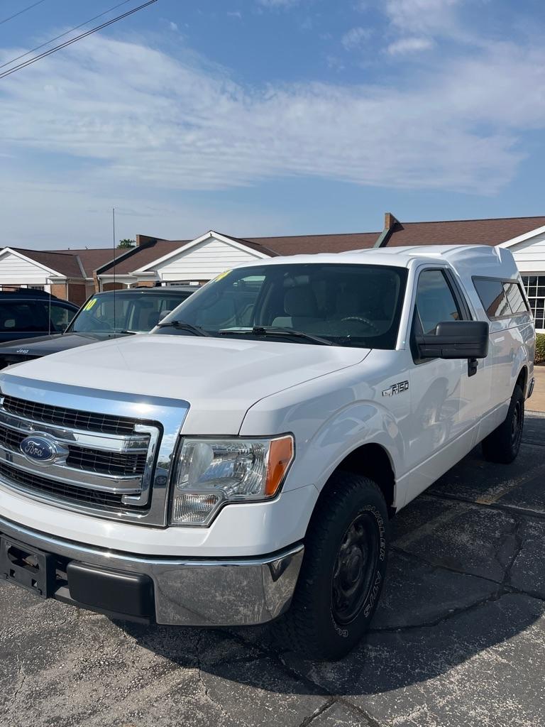 Ford F-150 2WD Reg Cab 126" STX 2014