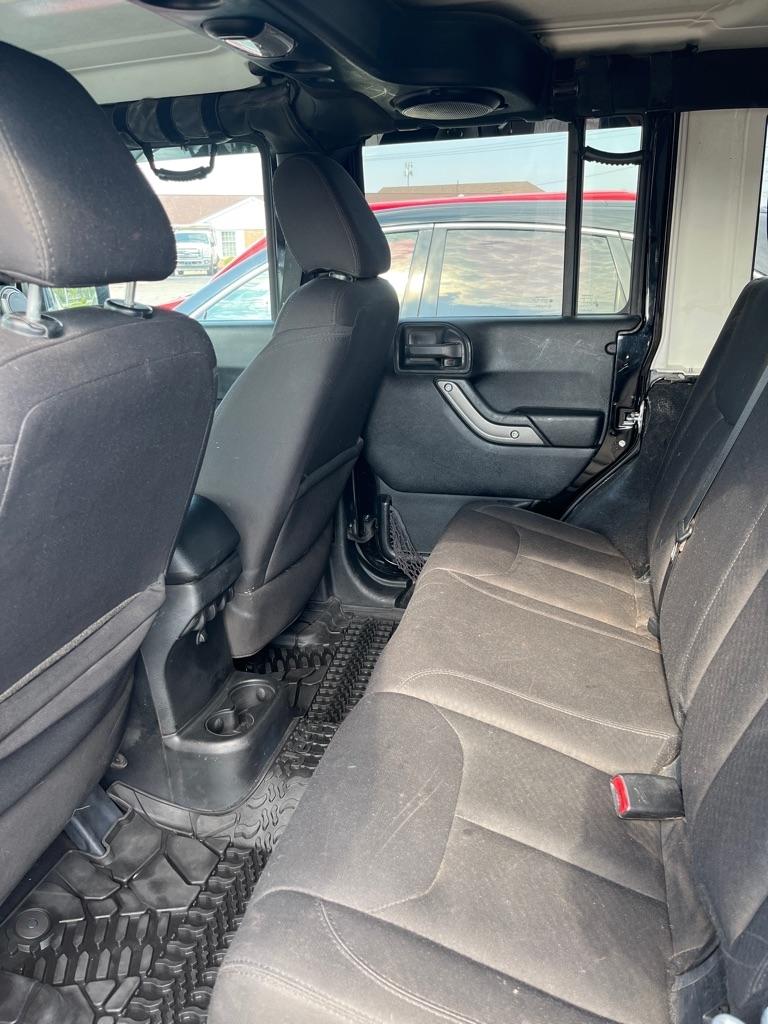 Jeep Wrangler Unlimited 4WD 4dr Sport 2014