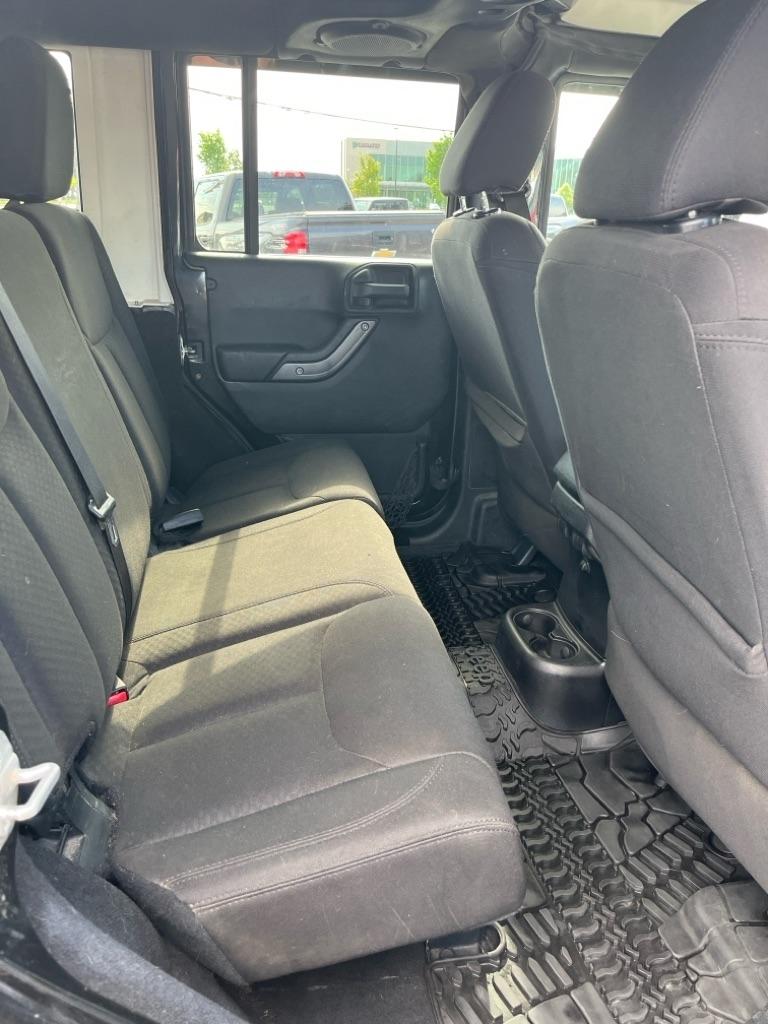 Jeep Wrangler Unlimited 4WD 4dr Sport 2014