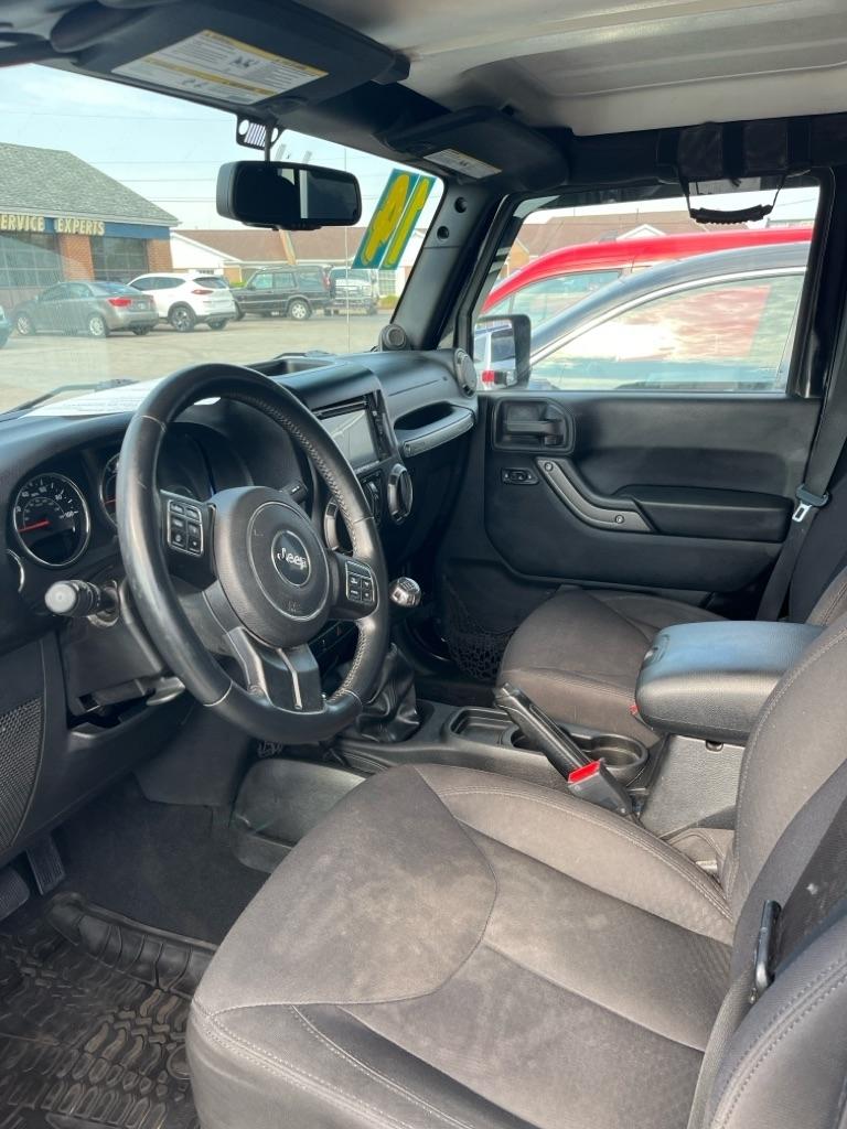 Jeep Wrangler Unlimited 4WD 4dr Sport 2014