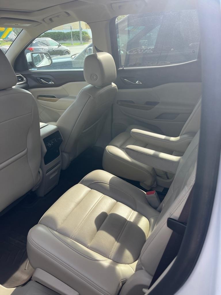 GMC Acadia  2017