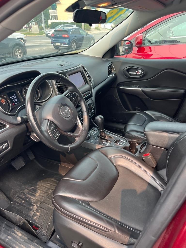 Jeep Cherokee Latitude Plus 4x4 2019