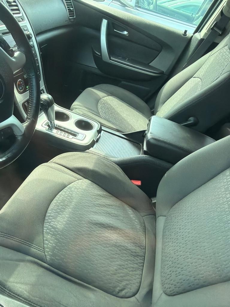 GMC Acadia AWD 4dr SLE 2011