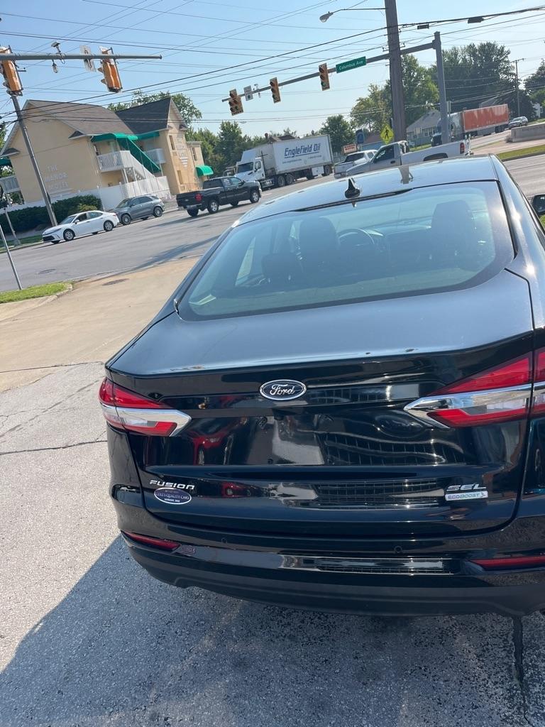 Ford Fusion SEL FWD 2019