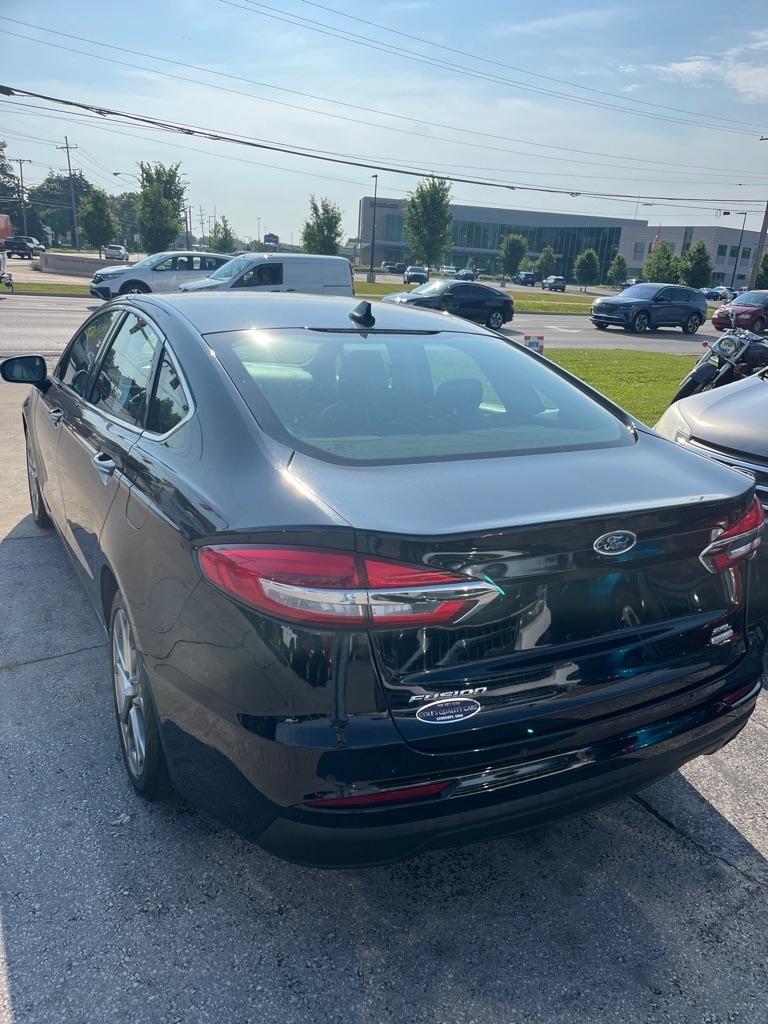 Ford Fusion SEL FWD 2019