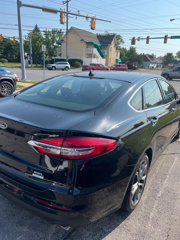 Ford Fusion SEL FWD 2019