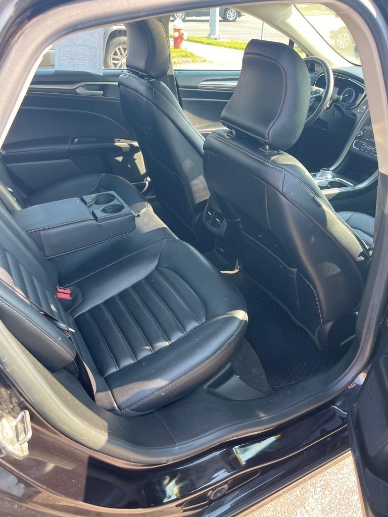 Ford Fusion SEL FWD 2019