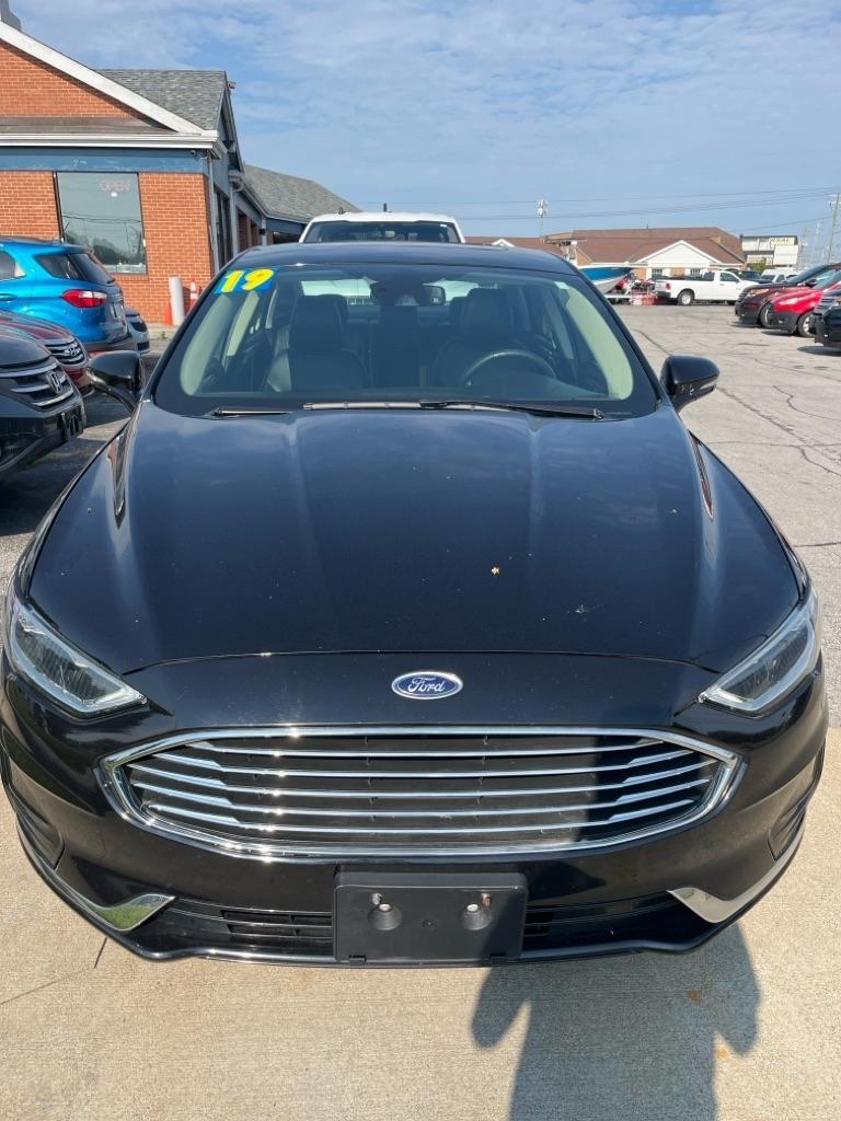 Ford Fusion SEL FWD 2019