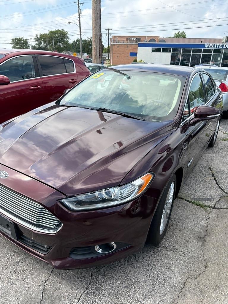Ford Fusion 4dr Sdn SE Luxury 2013
