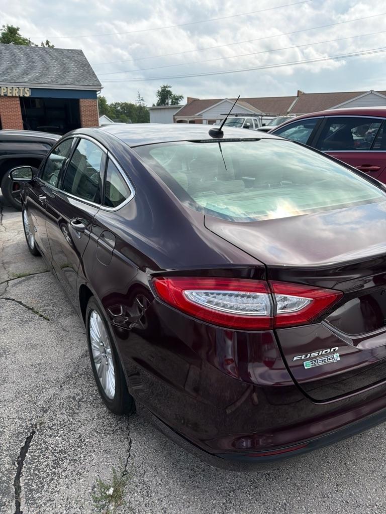 Ford Fusion 4dr Sdn SE Luxury 2013