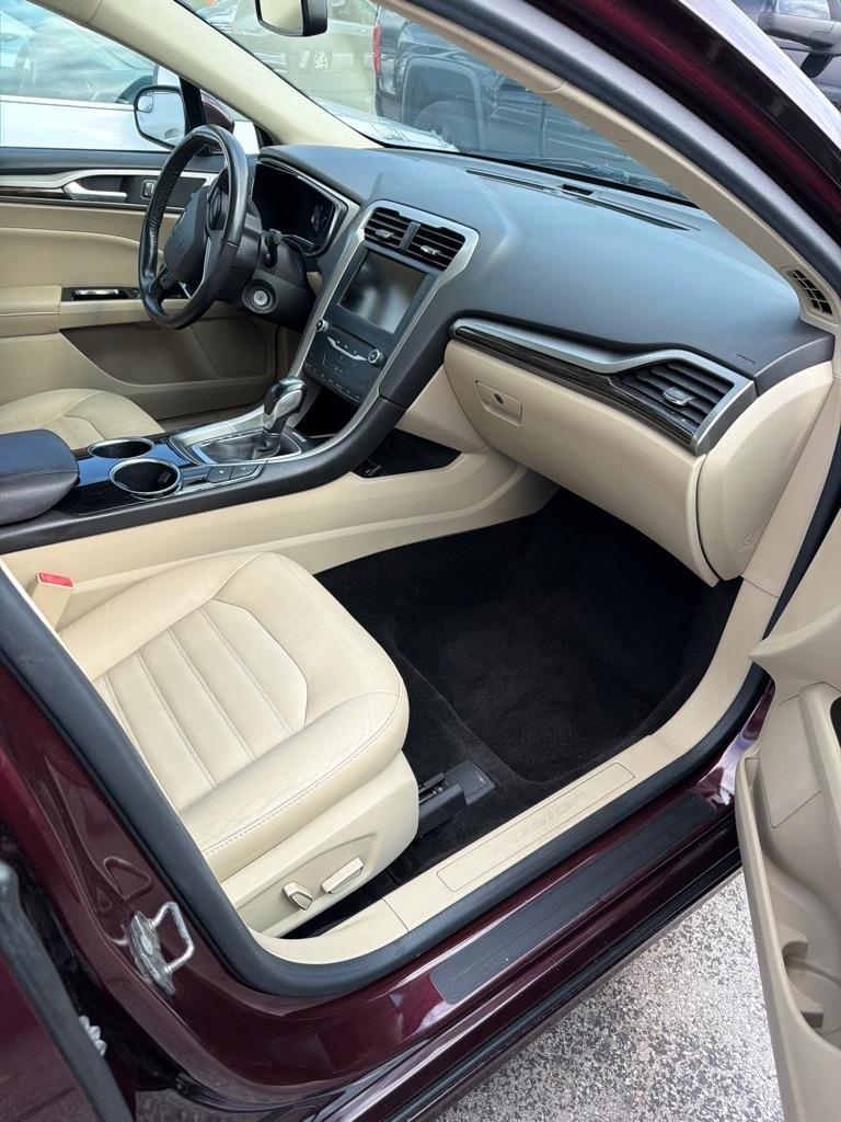 Ford Fusion 4dr Sdn SE Luxury 2013