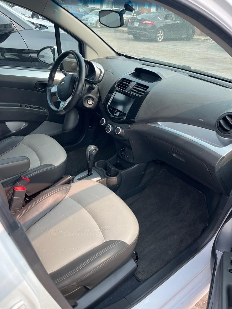 Chevrolet Spark 5dr HB Auto LT w/2LT 2013