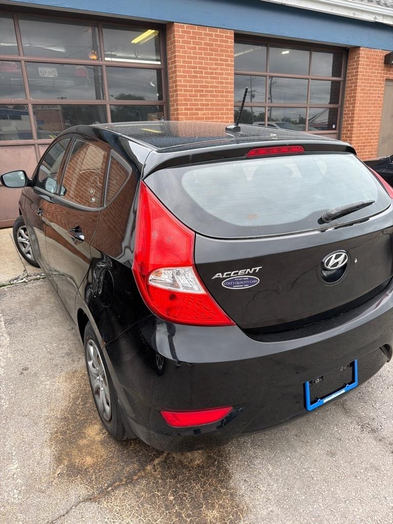 Hyundai Accent 5dr HB Auto GS 2012