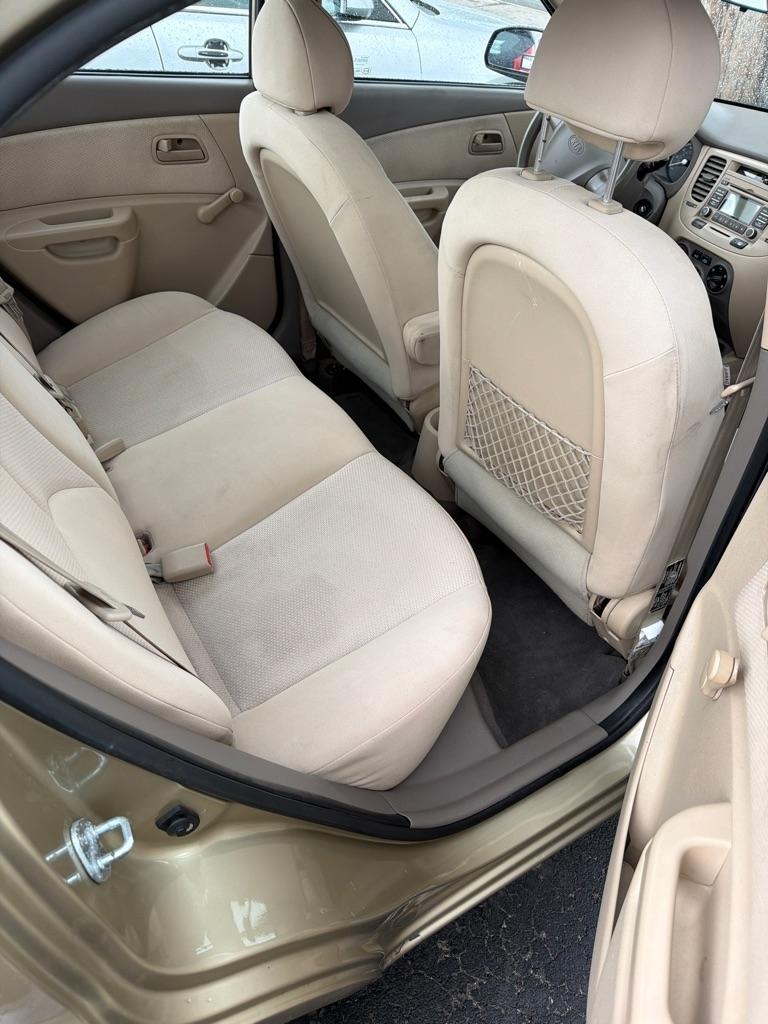 Kia Rio 4dr Sdn Auto LX 2009