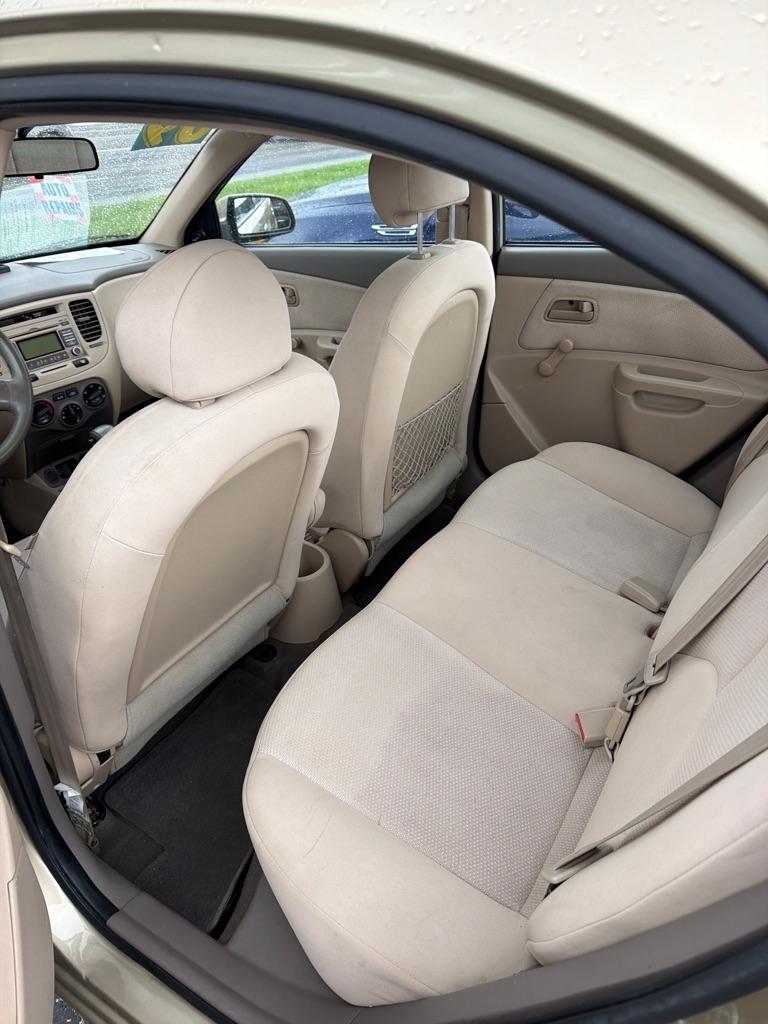 Kia Rio 4dr Sdn Auto LX 2009