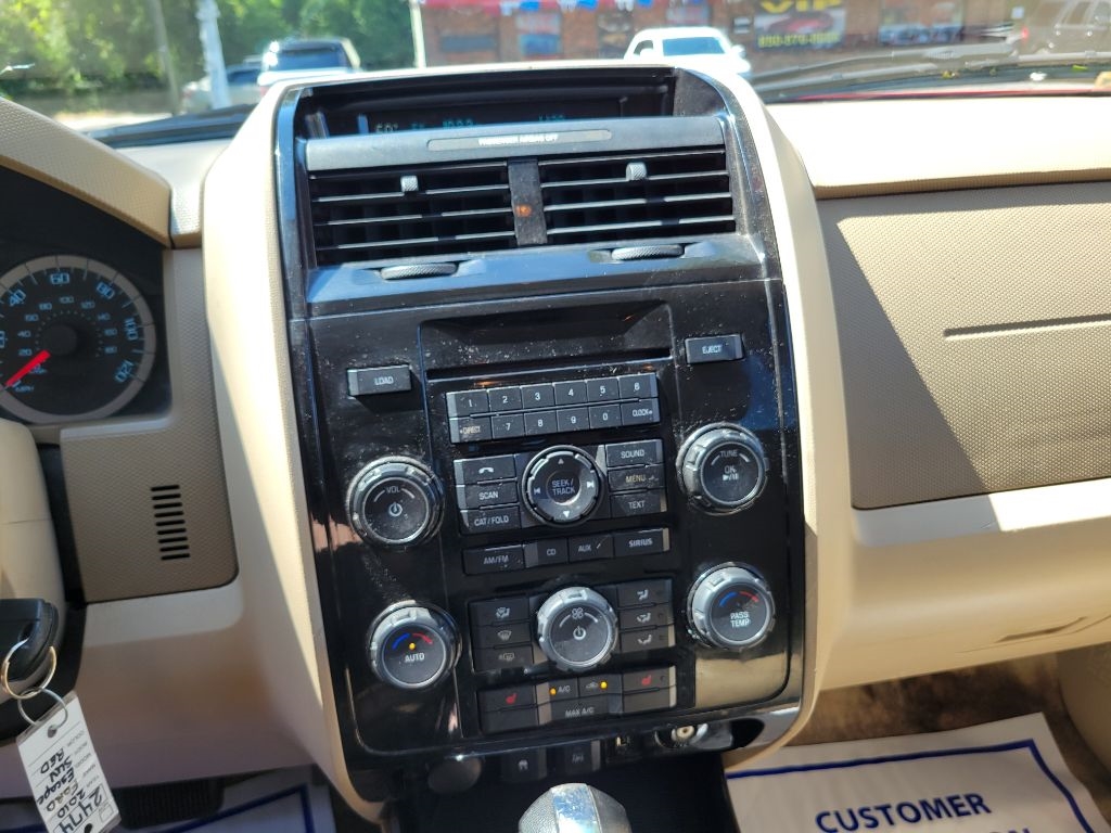 Ford Escape Limited FWD 2010