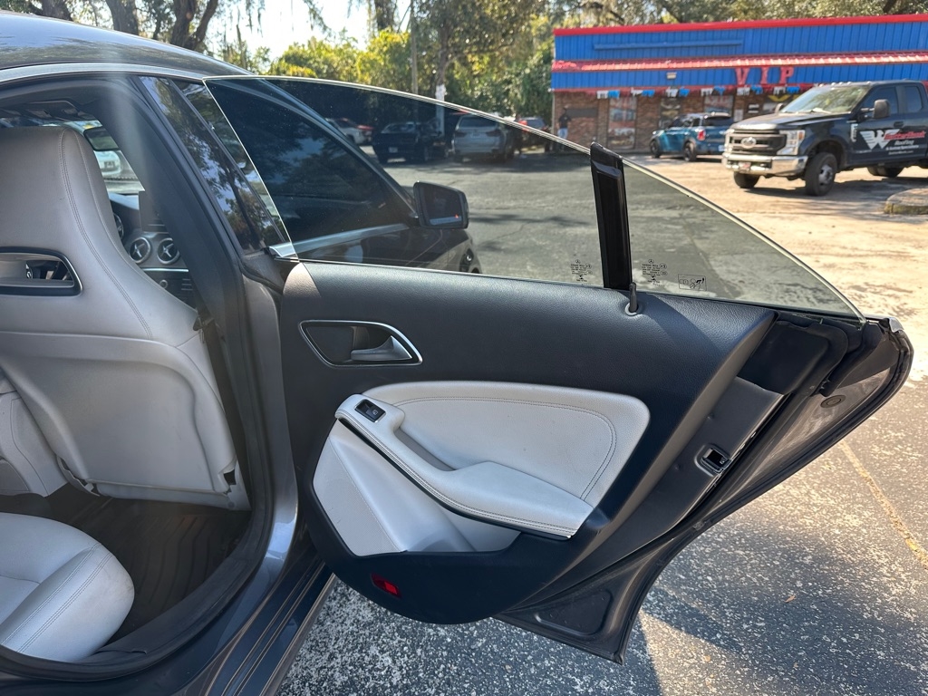 Mercedes-Benz CLA-Class CLA250 2015